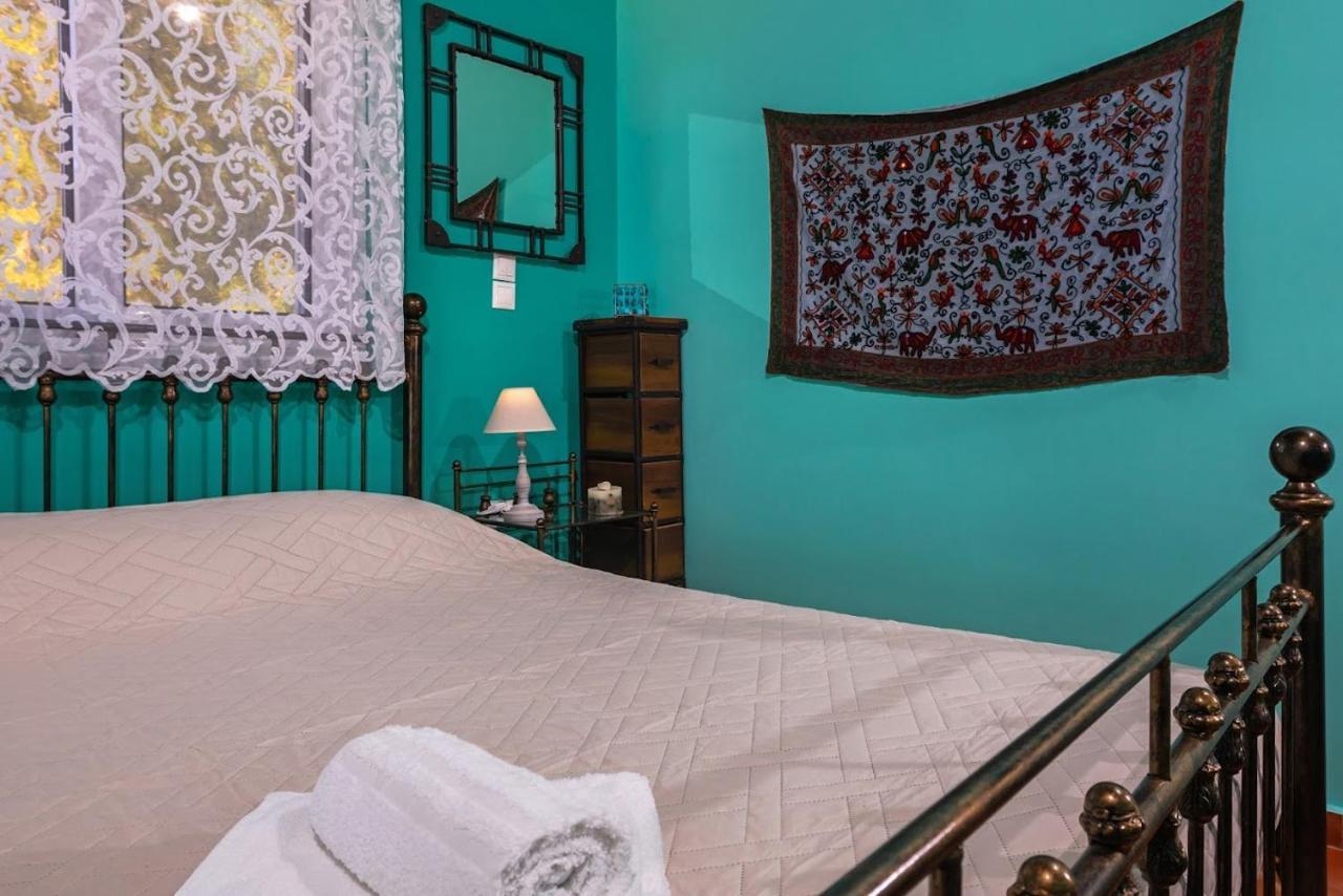 Saronic Seafront Villa Саламис Екстериор снимка