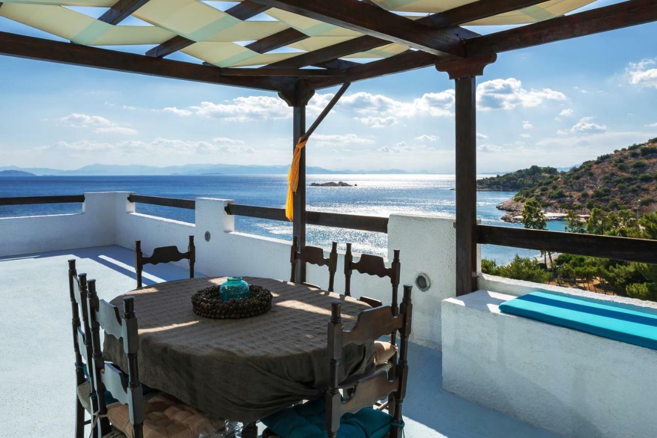 Saronic Seafront Villa Саламис Екстериор снимка